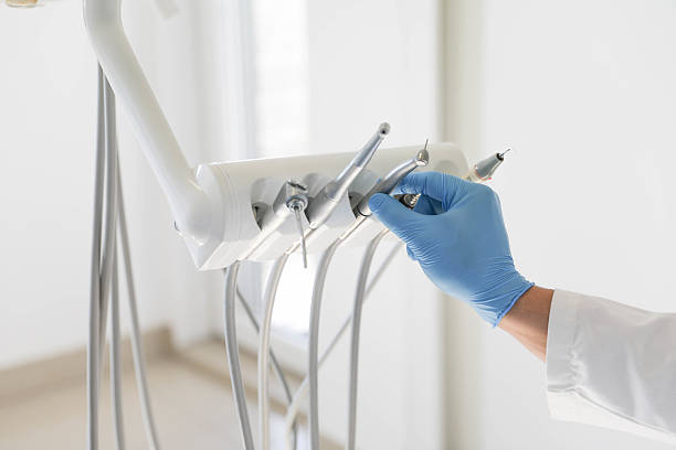 24/7 Emergency Dental Implants experts in Elgin, TX